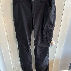 Duluth Trading Co Black Cargo Pants Straight Leg